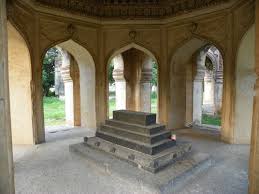 Qutub Shahi tombs